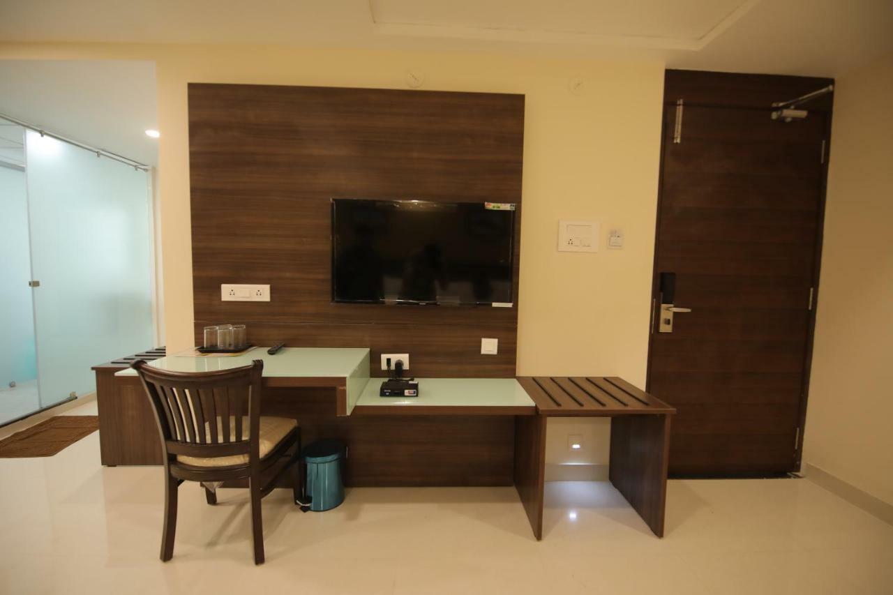 Hotel Shringar Palace Hubballi-Dharwar Zewnętrze zdjęcie